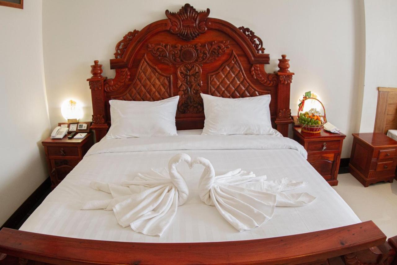 Kampong Thom Palace Hotel 외부 사진