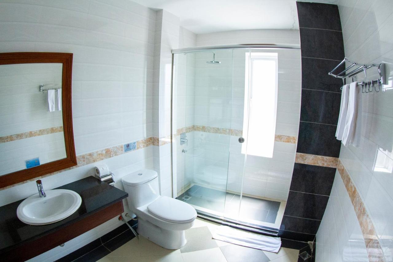 Kampong Thom Palace Hotel 외부 사진