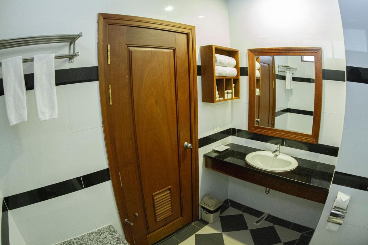 Kampong Thom Palace Hotel 외부 사진