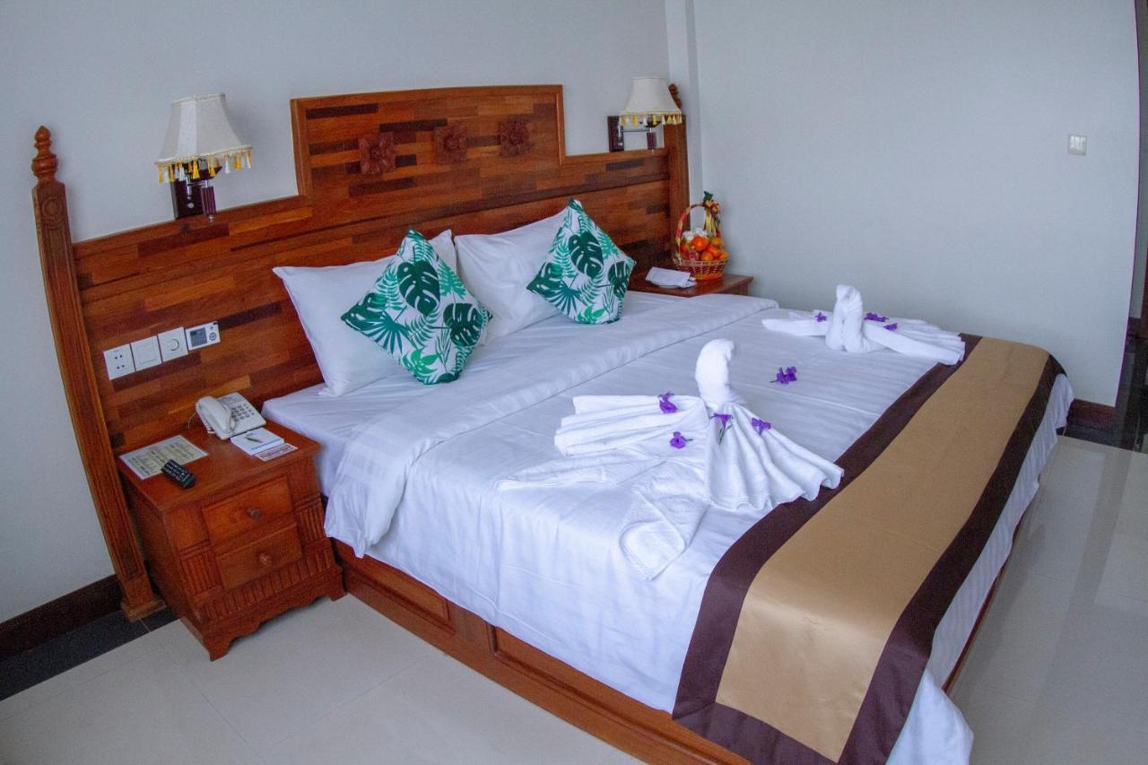 Kampong Thom Palace Hotel 외부 사진