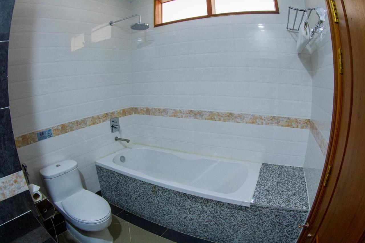 Kampong Thom Palace Hotel 외부 사진
