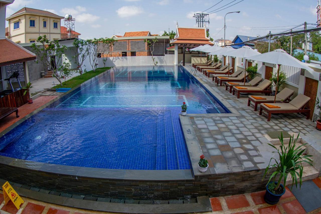 Kampong Thom Palace Hotel 외부 사진