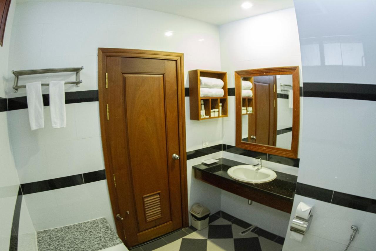 Kampong Thom Palace Hotel 외부 사진