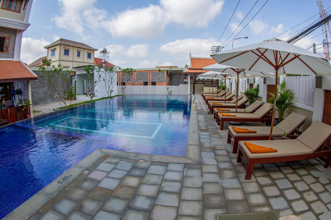 Kampong Thom Palace Hotel 외부 사진