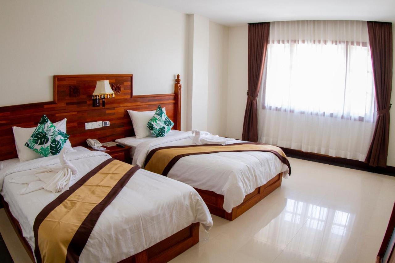Kampong Thom Palace Hotel 외부 사진