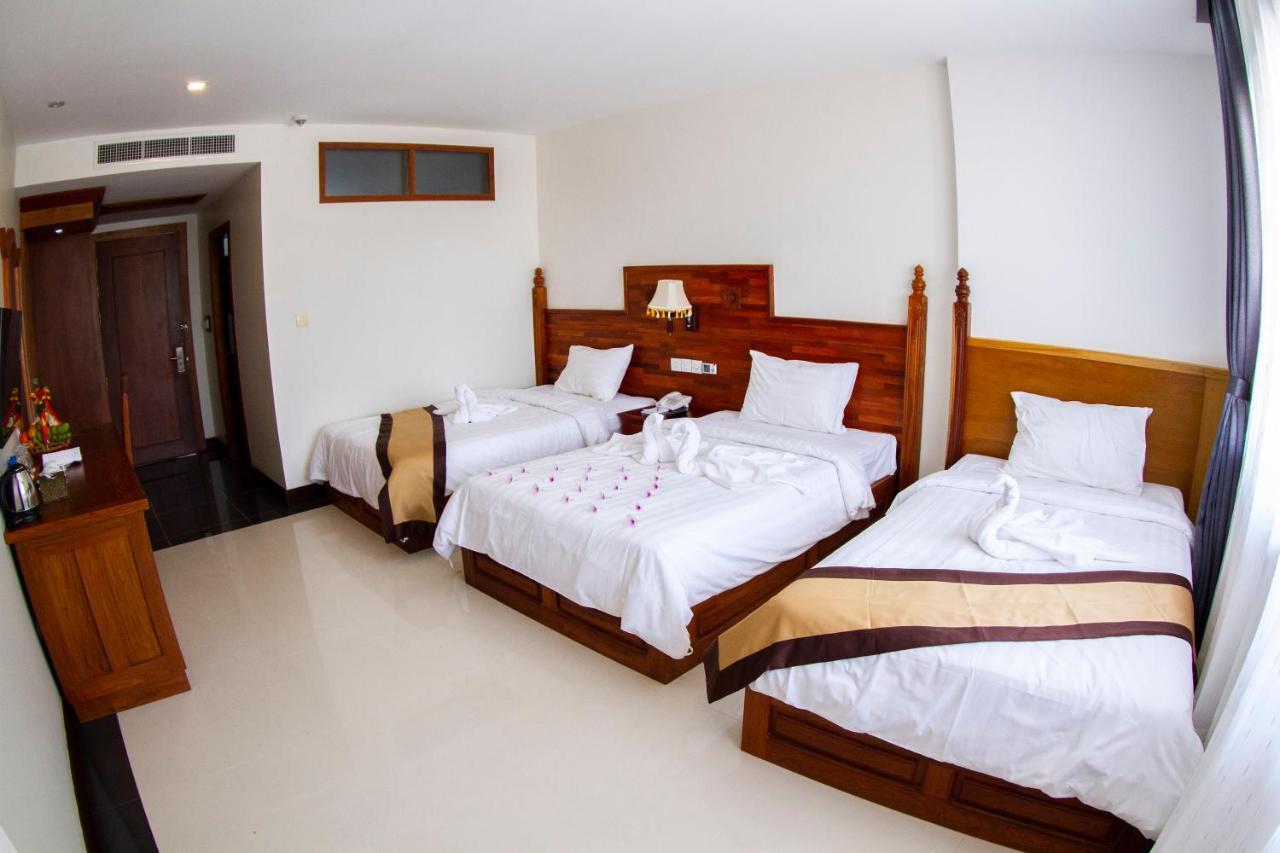 Kampong Thom Palace Hotel 외부 사진