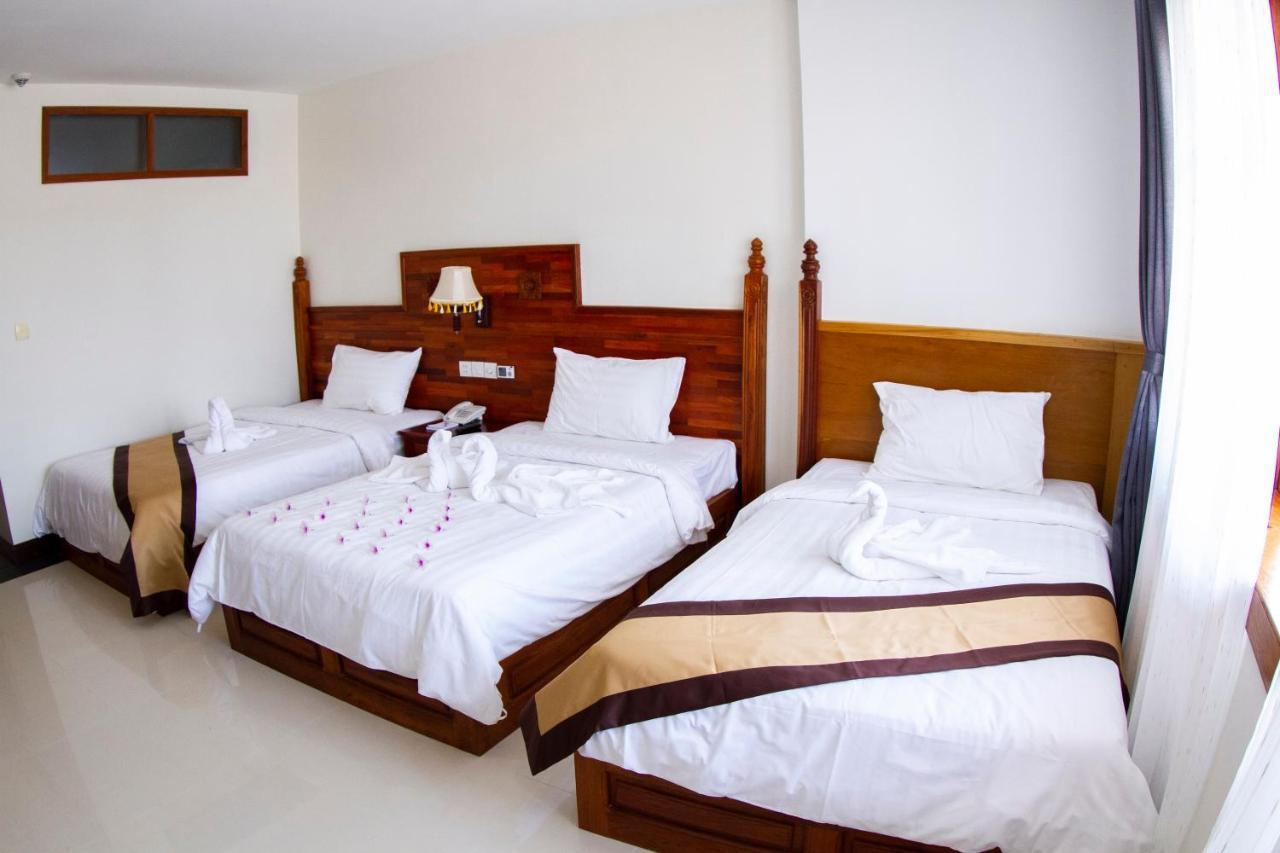Kampong Thom Palace Hotel 외부 사진